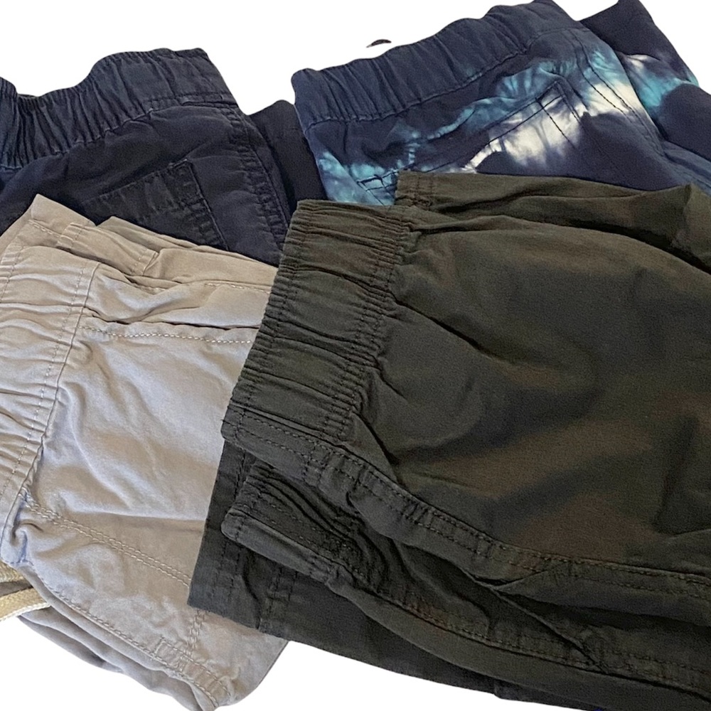 Bundle of boys shorts in size 7 💖